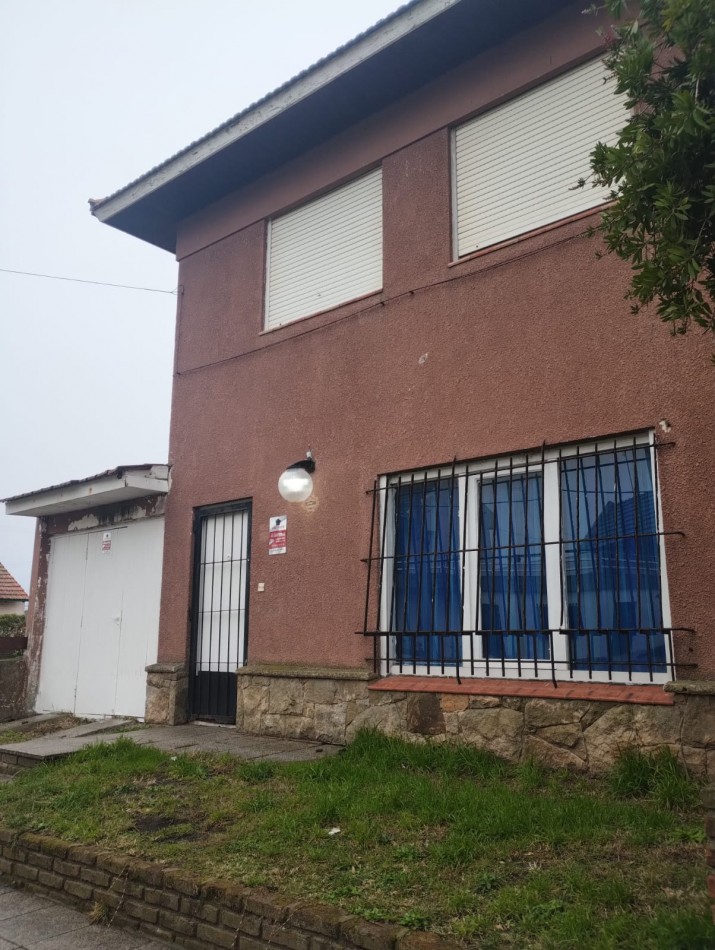 VENTA PH 3 AMBIENTES CON PATIO Y COCHERA ZONA ALFAR