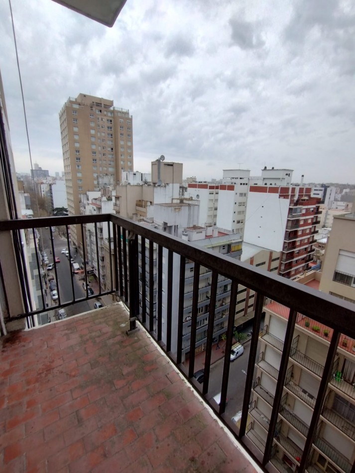 venta departamento un ambiente zona PLAZA COLON