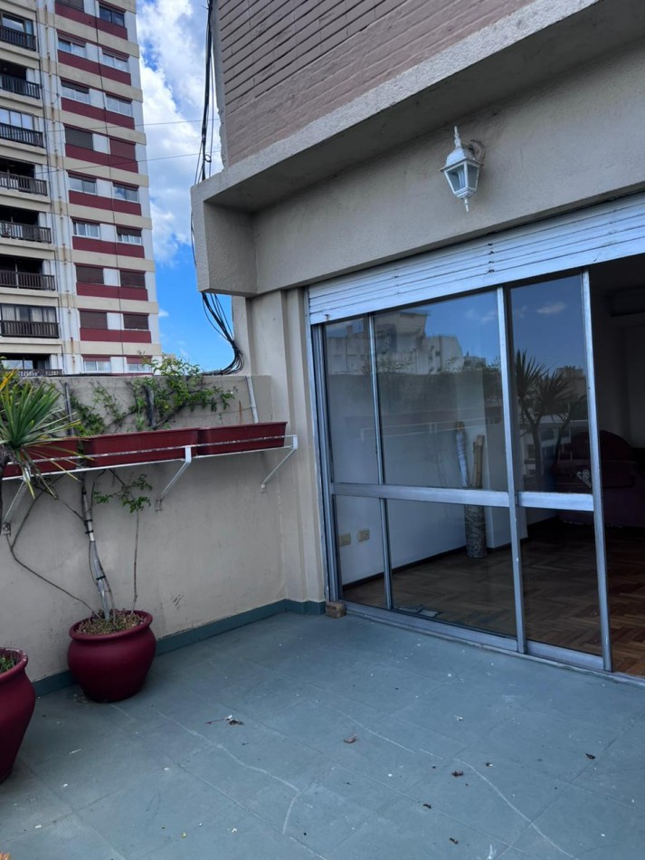 VENTA HERMOSO  DPTO. 3 AMB. Y UNICO EN ZONA Y VISTAS !!!