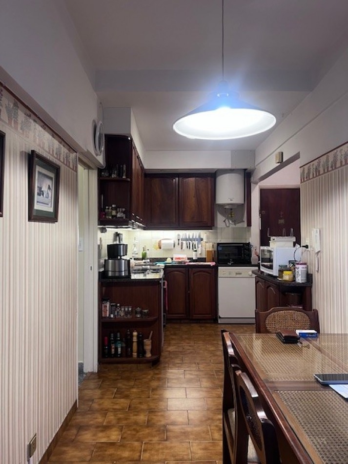 VENTA HERMOSO PISO 3 AMB. CON DEPENDENIAS, TERRAZA PROPIA Y COCHERA, LOMAS DE STELLA MARIS
