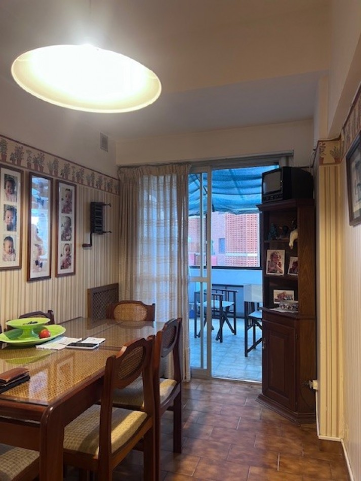 VENTA HERMOSO PISO 3 AMB. CON DEPENDENIAS, TERRAZA PROPIA Y COCHERA, LOMAS DE STELLA MARIS