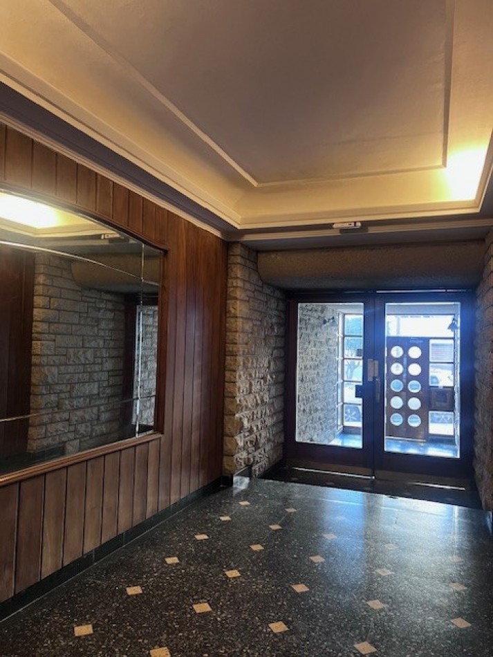 VENTA HERMOSO PISO 3 AMB. CON DEPENDENIAS, TERRAZA PROPIA Y COCHERA, LOMAS DE STELLA MARIS