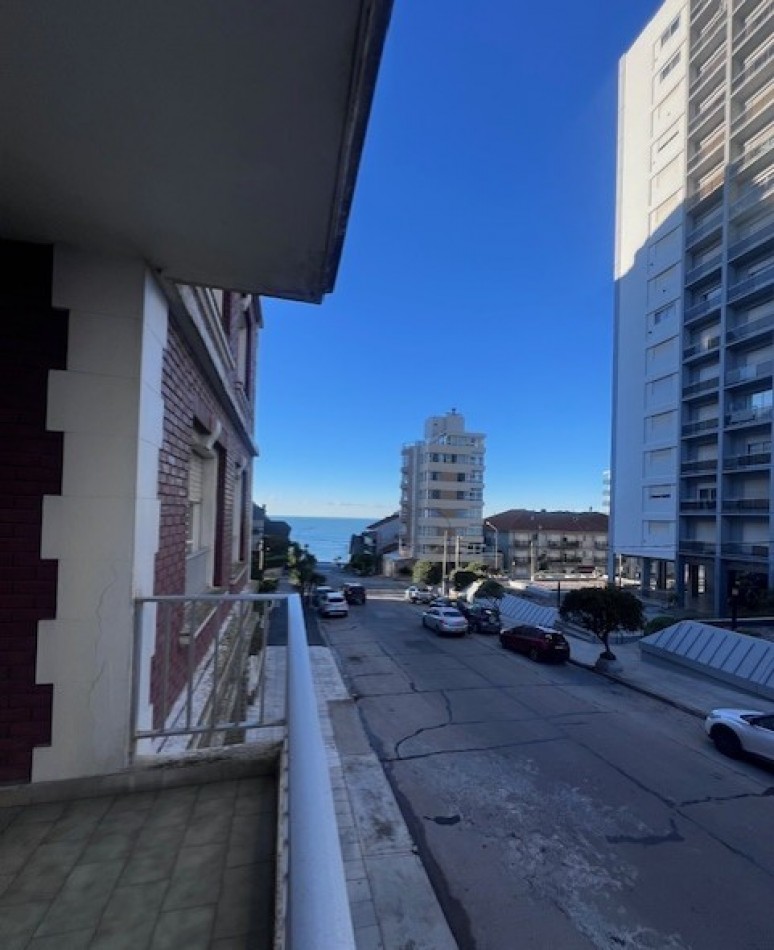 VENTA HERMOSO PISO 3 AMB. CON DEPENDENIAS, TERRAZA PROPIA Y COCHERA, LOMAS DE STELLA MARIS