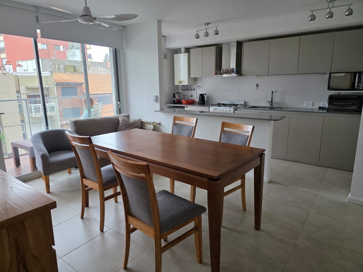venta Mar del Plata, 2 amb. con cochera a metros del mar, excelente opcion !!! IM - PER - DI - BLE !1!!