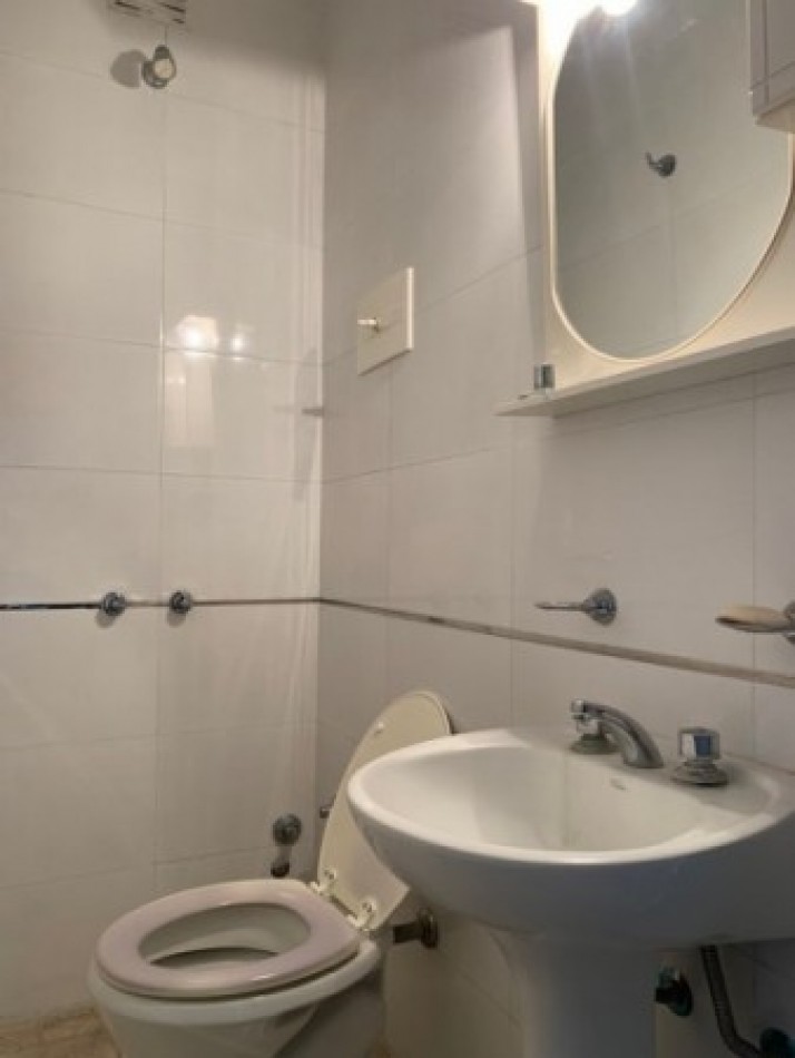 DEPARTAMENTO PISO CON PATIO, MAS BAULERA EN ALQUILER