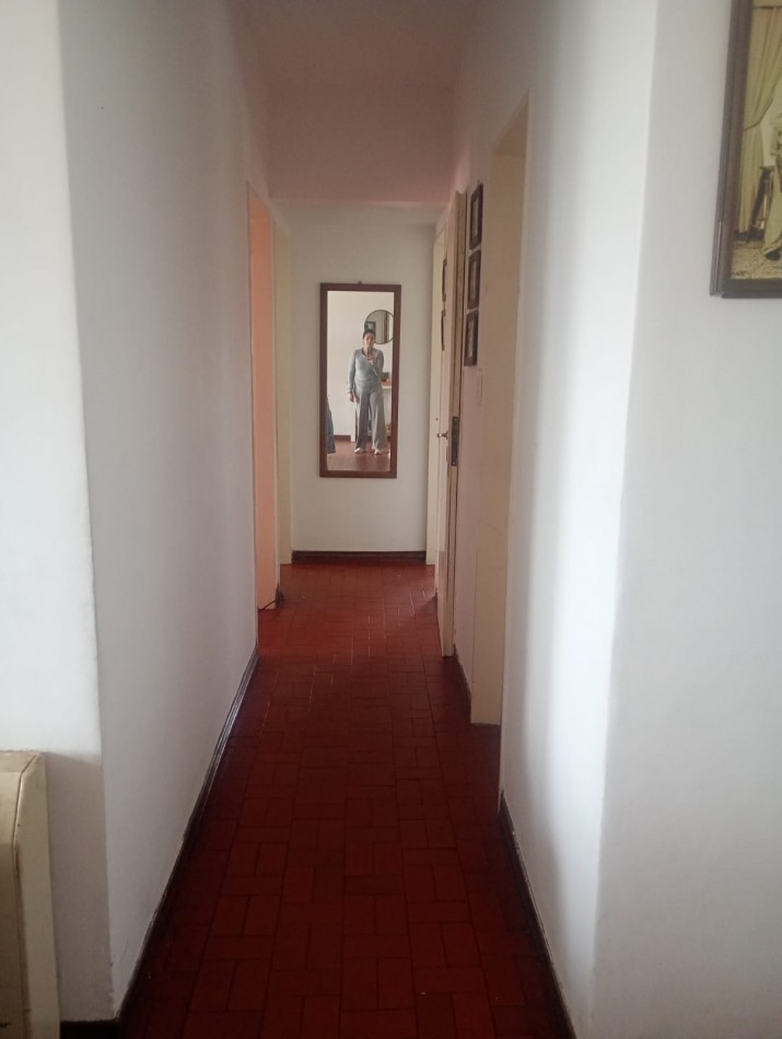 DEPARTAMENTO 4 AMBIENTES CON BALCON EN VENTA ZONA PUERTO