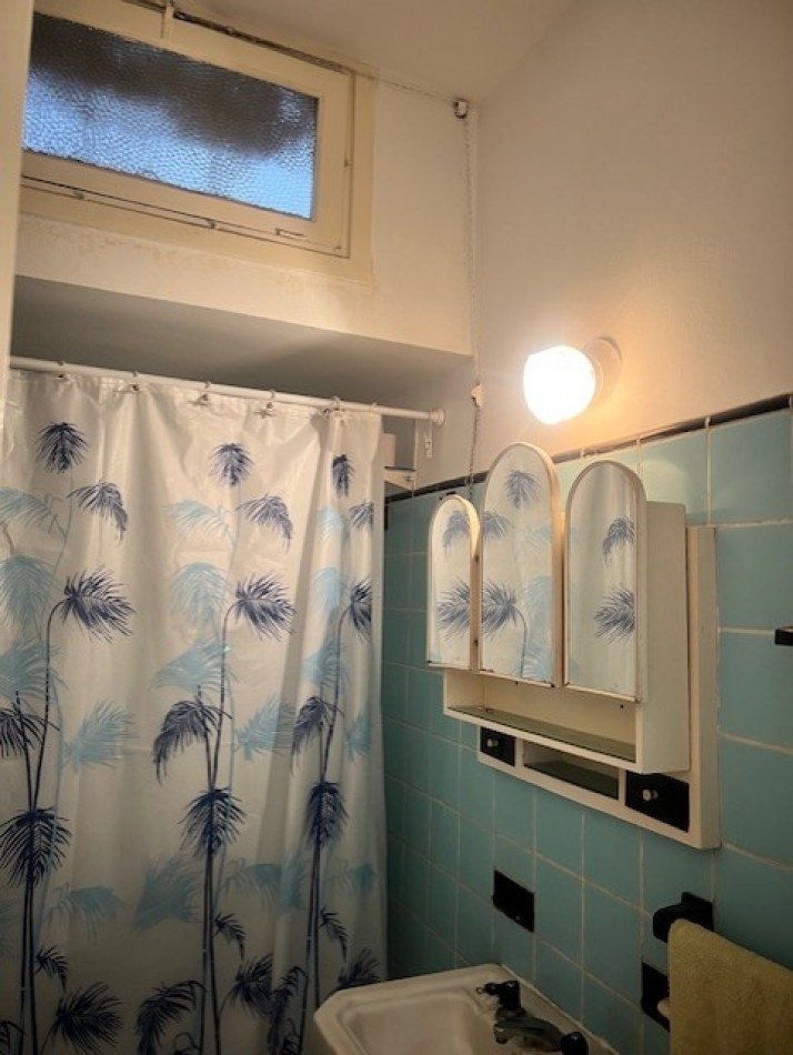 VENTA MAR DEL PLATA, APTO CREDITO !!! BARRIO SAN JOSE, PH, PLANTA ALTA CON BALCON, 3 COMODOS AMBIENTES  CON COCINA COMEDOR  Y PATIO, 