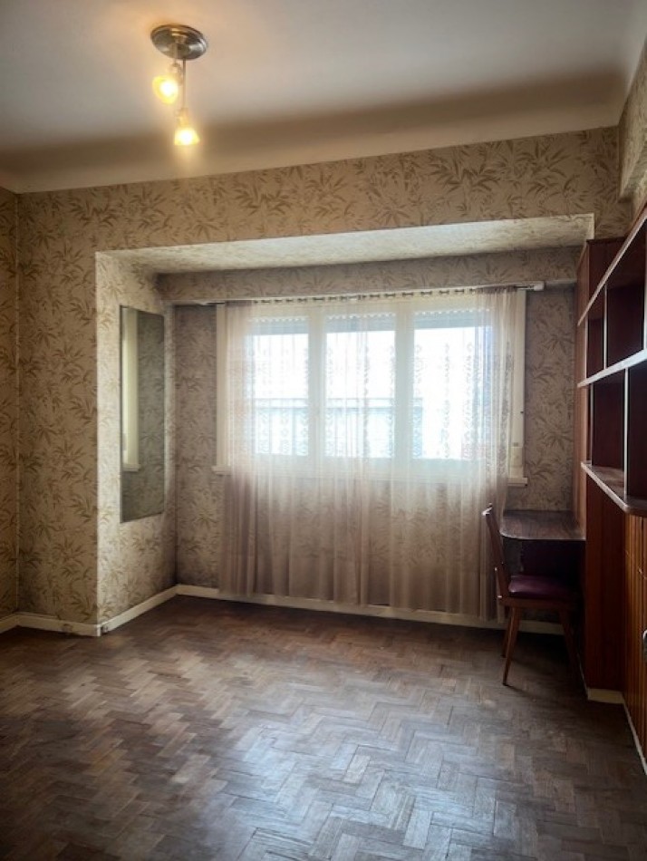 VENTA MAR DEL PLATA, APTO CREDITO !!! BARRIO SAN JOSE, PH, PLANTA ALTA CON BALCON, 3 COMODOS AMBIENTES  CON COCINA COMEDOR  Y PATIO, 