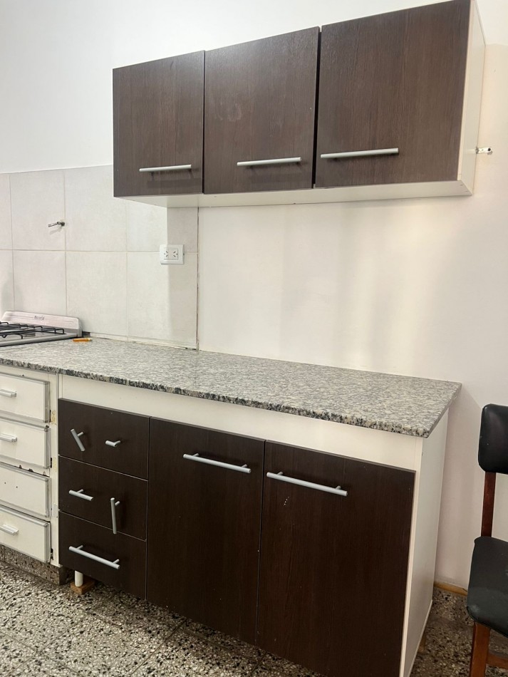 PH 3 AMB. CON ESCRITORIO EN VENTA A METROS DEL MAR, EN EL  PRIVILEGIADO BARRIO SAN CARLOS