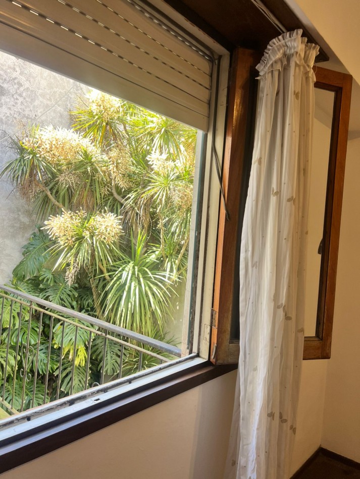 PH 3 AMB. CON ESCRITORIO EN VENTA A METROS DEL MAR, EN EL  PRIVILEGIADO BARRIO SAN CARLOS