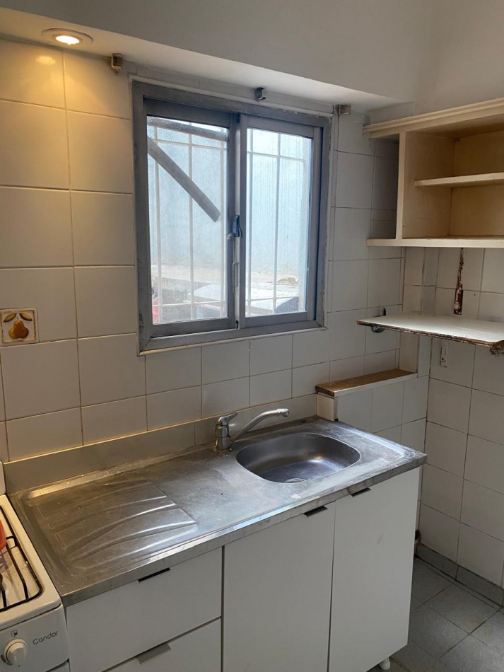 VENTA PH 1 AMB.  DIVIDIDO EN PB. AL FRENTE . ZONA COLINAS DE PERALTA RAMOS