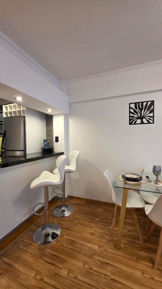 VENTA 3 AMB A LA CALLE EN PLAZA MITRE CON COCHERA