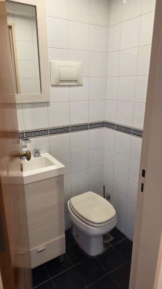 VENTA 3 AMB A LA CALLE EN PLAZA MITRE CON COCHERA