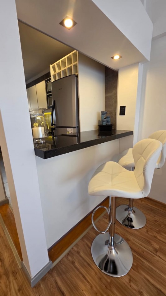 VENTA 3 AMB A LA CALLE EN PLAZA MITRE CON COCHERA