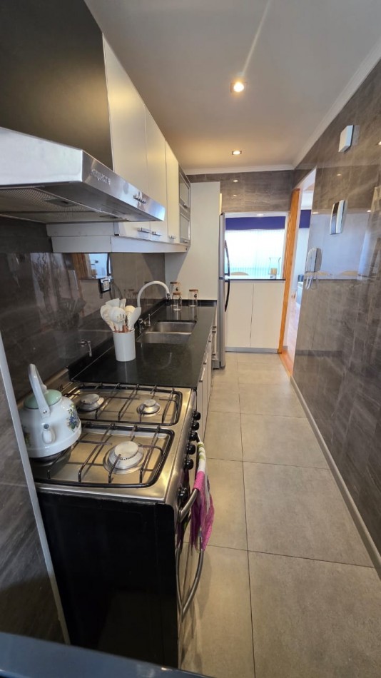 VENTA 3 AMB A LA CALLE EN PLAZA MITRE CON COCHERA