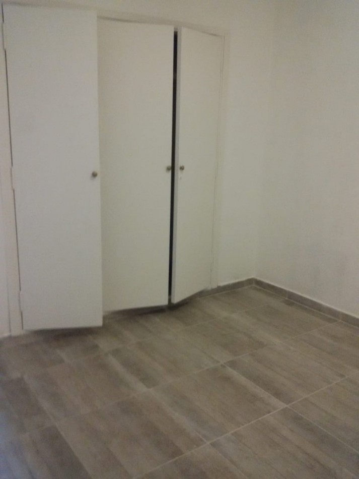 MAR DEL PLATA, ALQUILER 24 MESES, BARRIO SAN JOSE, PH DE 3 AMB. CON DOS PATIECITOS, 