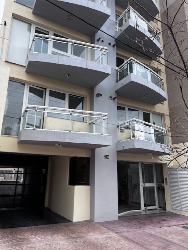 ALQUILER 24 MESES, MAR DEL PLATA,  ZONA CHAUVIN, 3 AMB. AL  FRENTE CON BALCON Y COCHERA