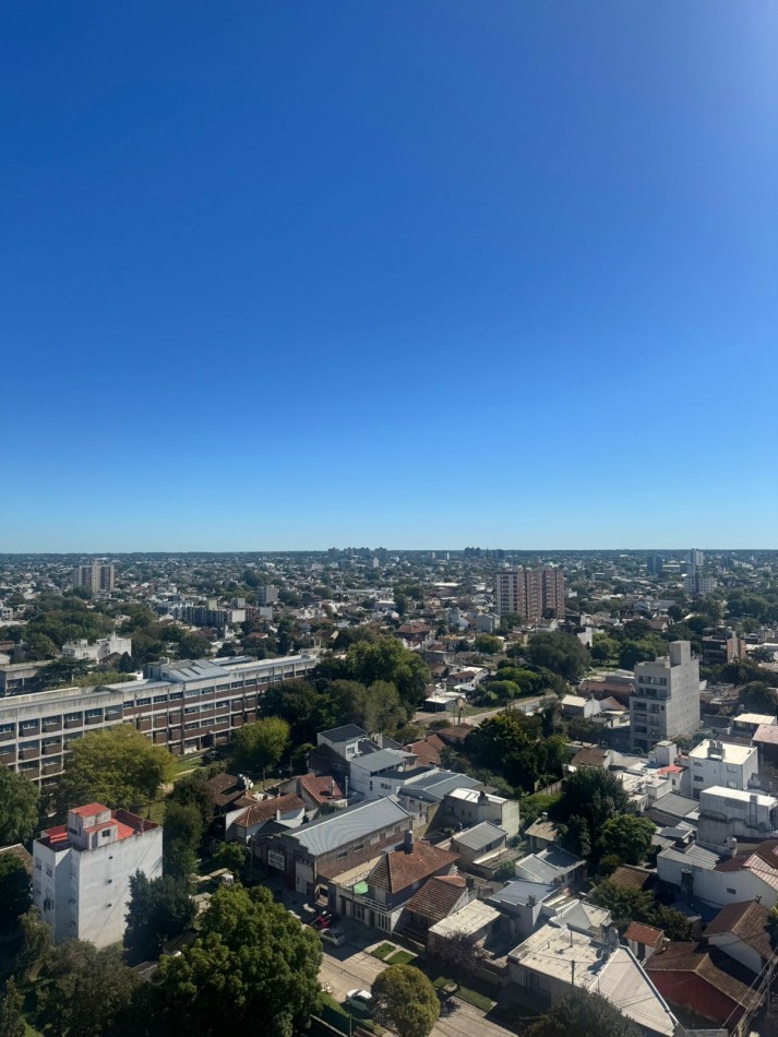 MAR DEL PLATA, ALQUILER ANUAL, HERMOSO 3 AMB. CON ESP. PARA AUTO