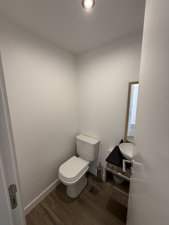 Alquiler dos ambientes de categoria Chauvin