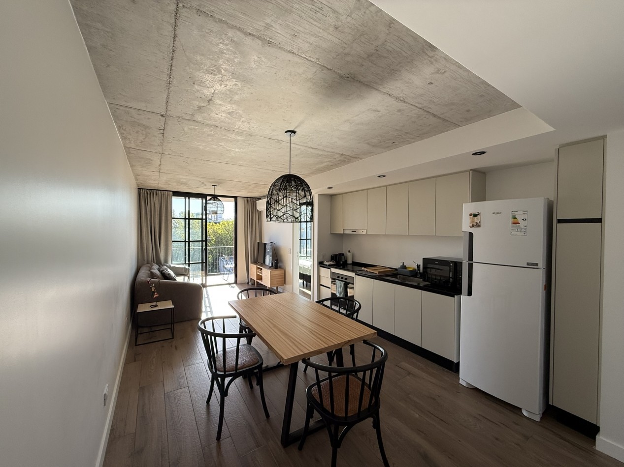 Alquiler dos ambientes de categoria Chauvin