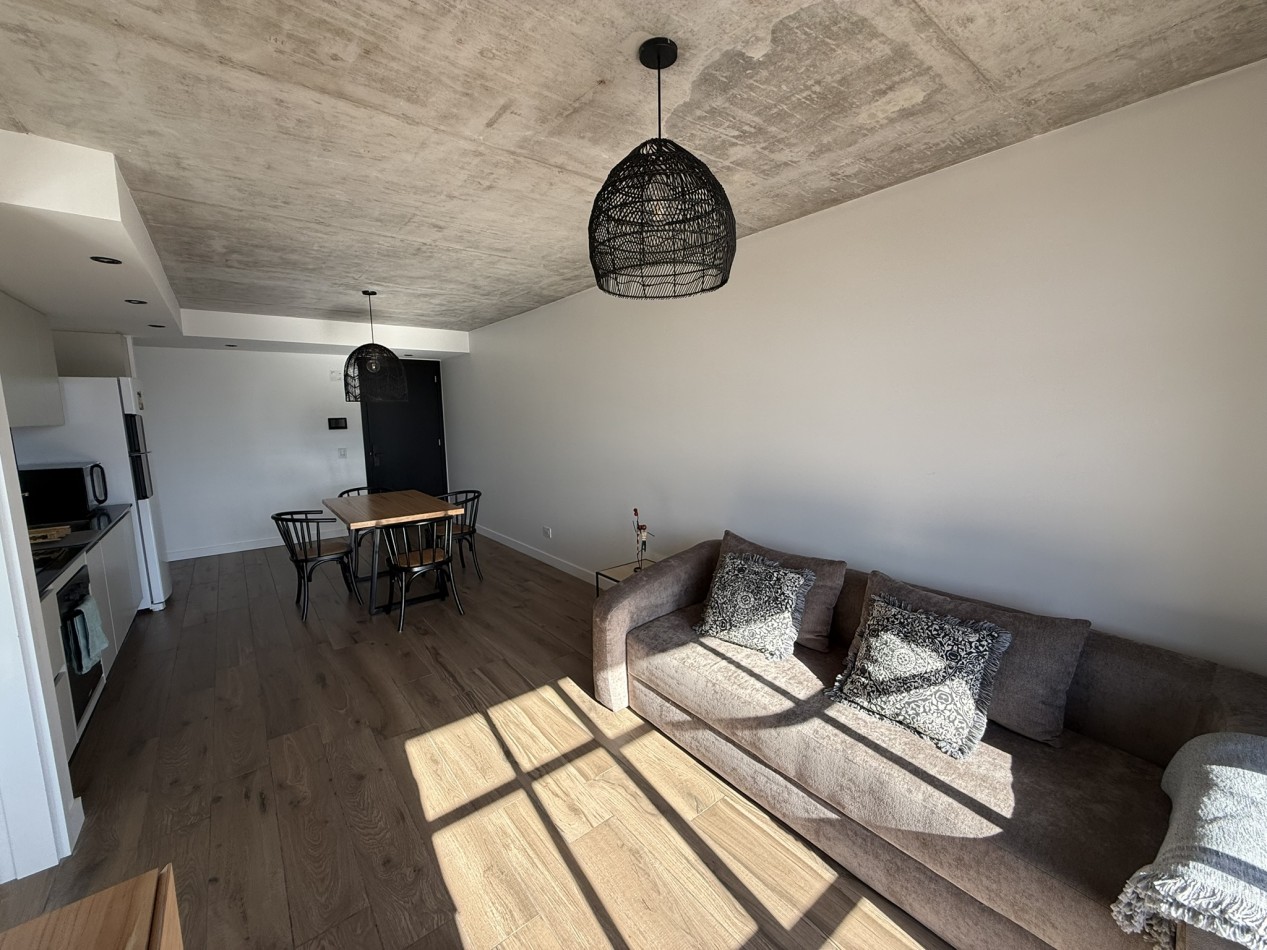 Alquiler dos ambientes de categoria Chauvin