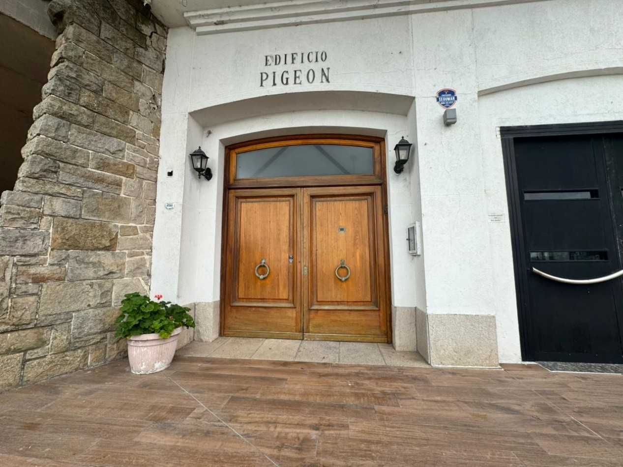 DEPARTAMENTO 4 AMBIENTES EN VENTA, FRENTE AL TORREON DEL MONJE