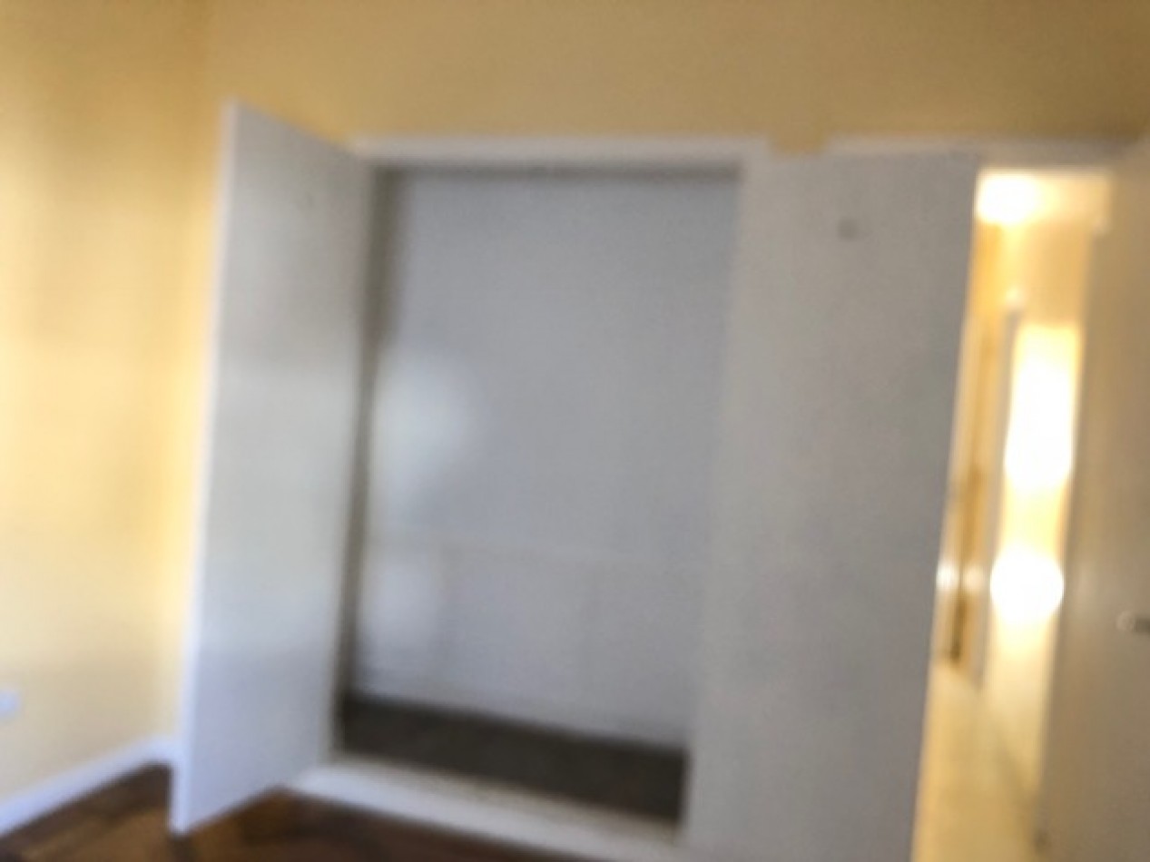 ZONA CHAUVIN ALQUILER PORFESIONAL O  COMERCIAL !!!! PH DE 3 AMB. AL FRENTE