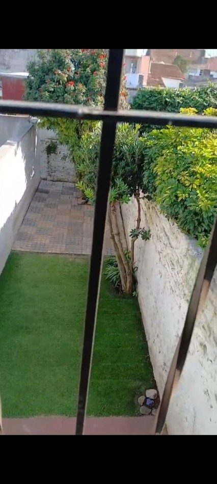 VENTA PH 3 AMB. CON GARAJE Y PARQUE, 1o PISO X ESCALERA,  ZONA SAN JOSE