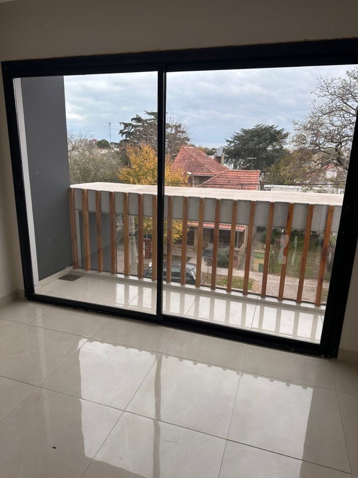 VENTA DEPARTAMENTO/PH  EN P.A, 3 MB. EN DUPLEX CON PAQUE, VILLA PRIMERA
