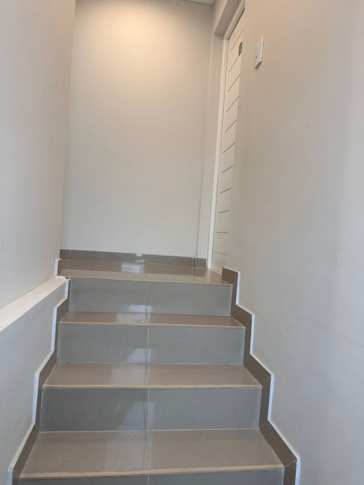 VENTA DEPARTAMENTO/PH  EN P.A, 3 MB. EN DUPLEX CON PAQUE, VILLA PRIMERA