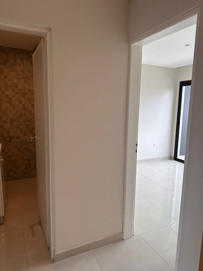 VENTA DEPARTAMENTO/PH  EN P.A, 3 MB. EN DUPLEX CON PAQUE, VILLA PRIMERA