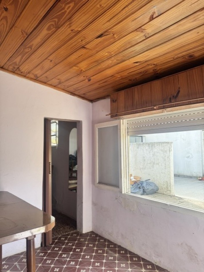 CHALET EN VENTA, ZONA VILLA LOURDES, chalet 3 amb. parque y dpto a reciclar 