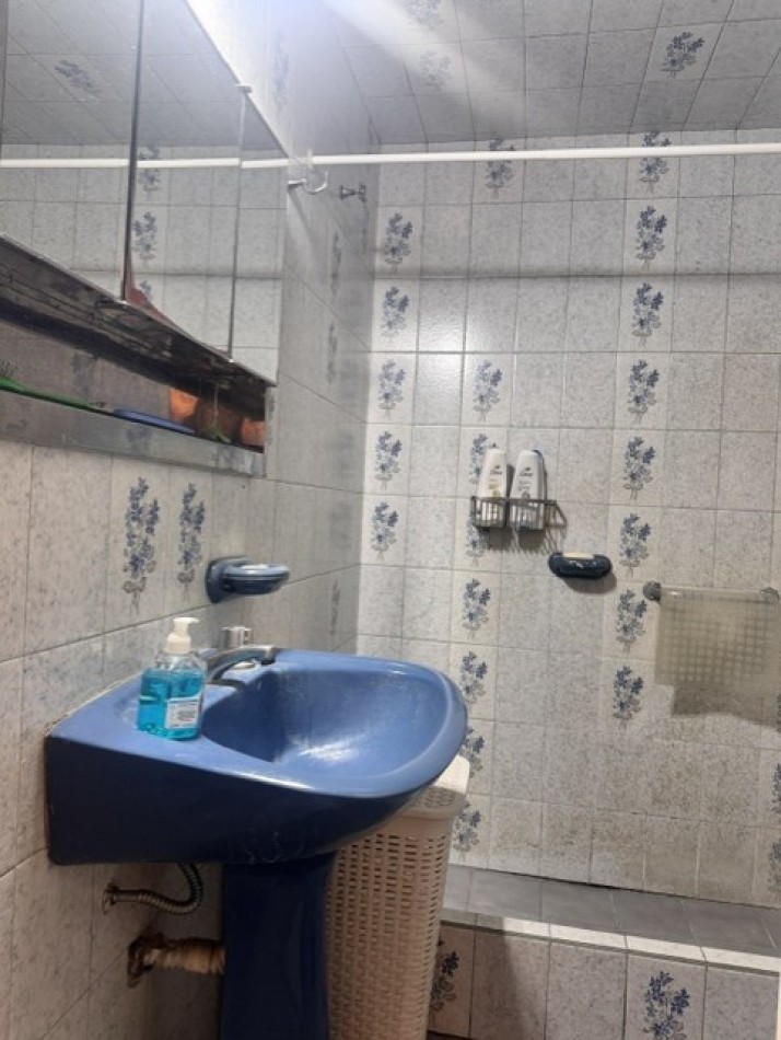 CHALET EN VENTA, ZONA VILLA LOURDES, chalet 3 amb. parque y dpto a reciclar 