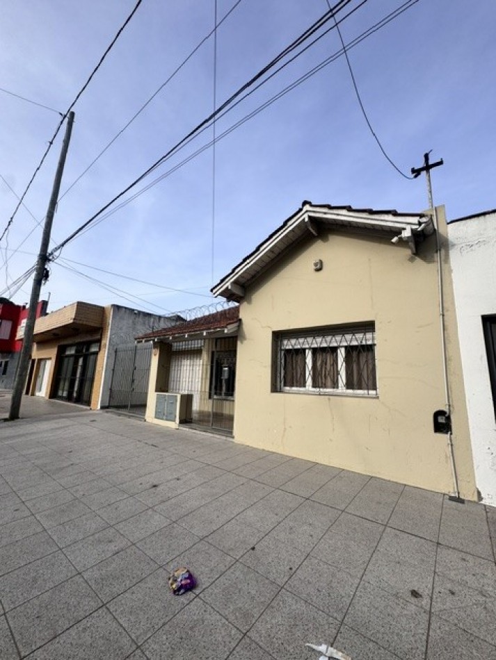 CHALET EN VENTA, ZONA VILLA LOURDES, chalet 3 amb. parque y dpto a reciclar 
