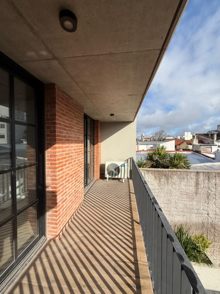 VENTA DOS AMBIENTES A ESTRENAR CHAUVIN !!! EXCELENTE EDIFICIO, SOLO PARA DISFRUTAR !!!