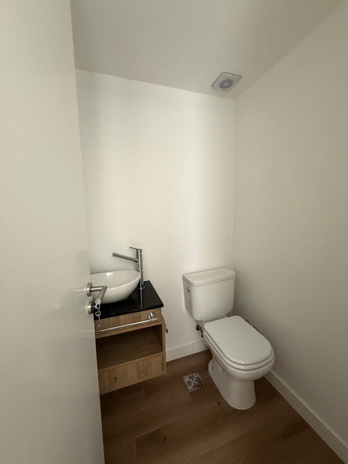 VENTA DOS AMBIENTES A ESTRENAR CHAUVIN !!! EXCELENTE EDIFICIO, SOLO PARA DISFRUTAR !!!
