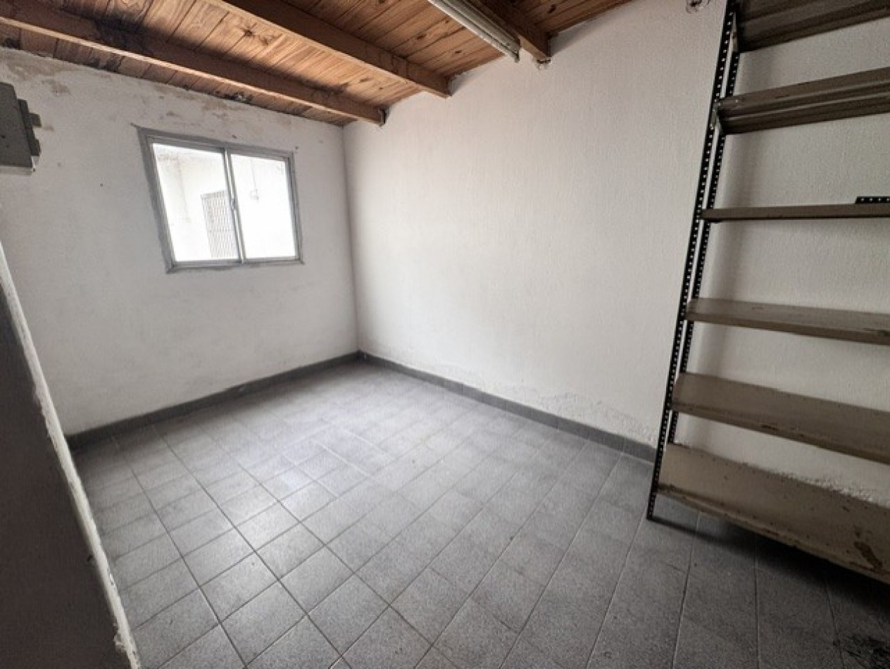 ALQUILER CASA 3 AMB. GJE. PATIO 