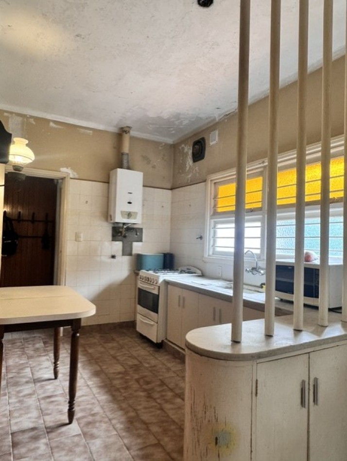 VENTA BARRIO SAN JOSE, chalet tipico MDP, MAS LOCAL AL FRENTE