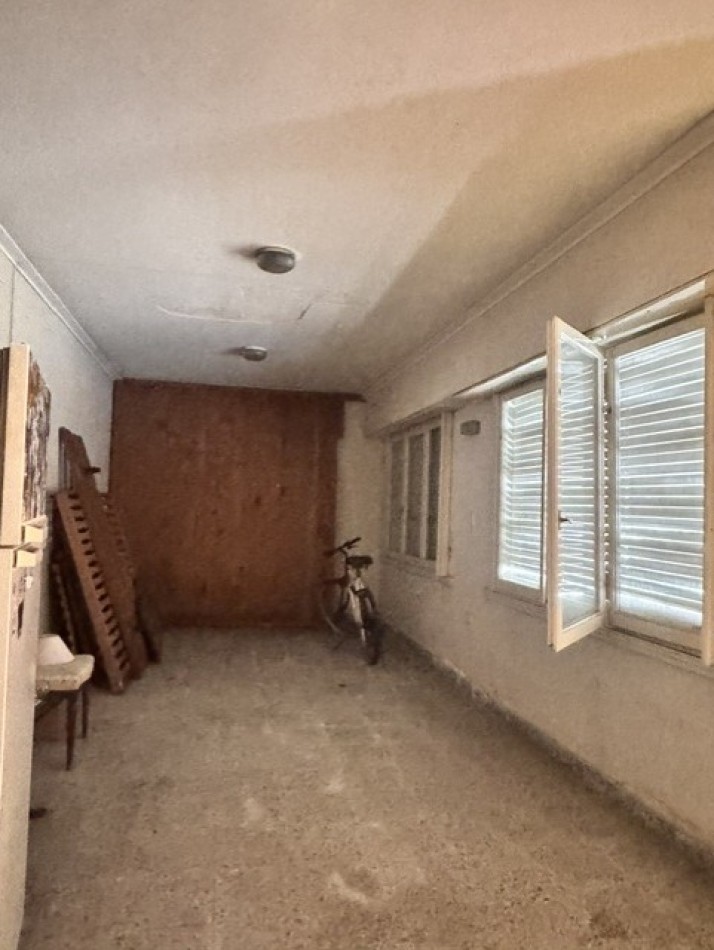VENTA BARRIO SAN JOSE, chalet tipico MDP, MAS LOCAL AL FRENTE