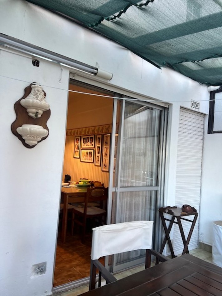VENTA HERMOSO PISO 3 AMB. CON DEPENDENIAS, TERRAZA PROPIA Y COCHERA, LOMAS DE STELLA MARIS