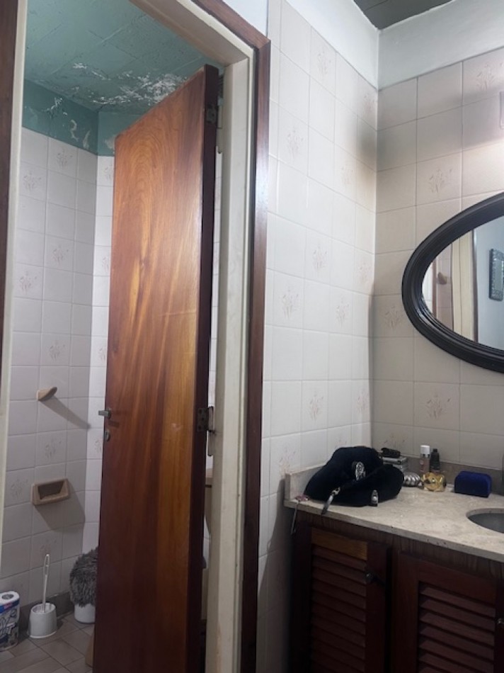 venta chalet en mar del plata, cercano a barrio santa Monica, 3 amb. con parque, garaje y trotadora varios autos.