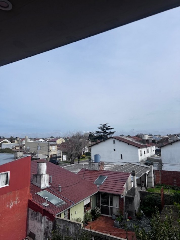VENTA DEPARAMMENTO/PH EN P.A, 3 MB. EN DUPLEX CON PAQUE VILLA PRIMERA