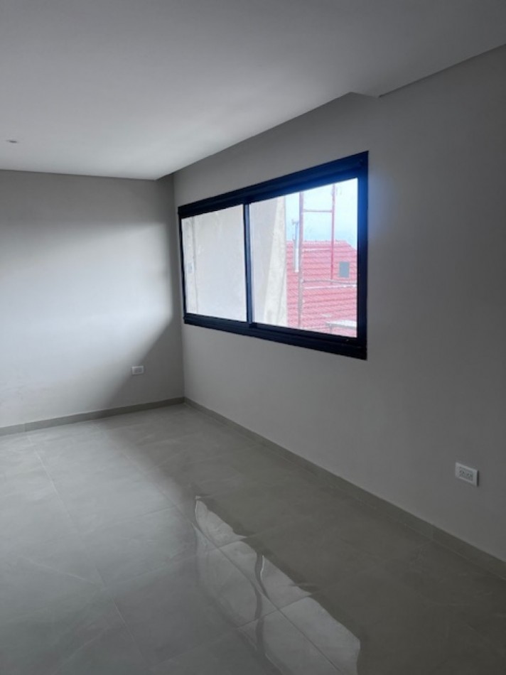 VENTA DEPARAMMENTO/PH EN P.A, 3 MB. EN DUPLEX CON PAQUE VILLA PRIMERA