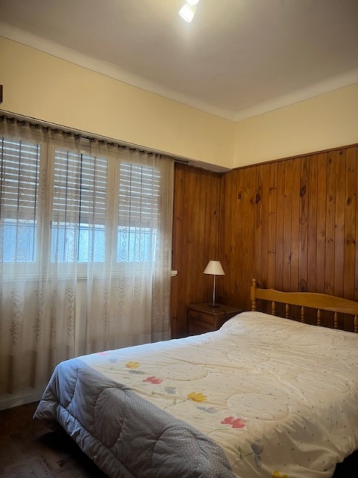 VENTA MAR DEL PLATA, APTO CREDITO !!! BARRIO SAN JOSE, PH, PLANTA ALTA CON BALCON, 3 COMODOS AMBIENTES  CON COCINA COMEDOR  Y PATIO, 