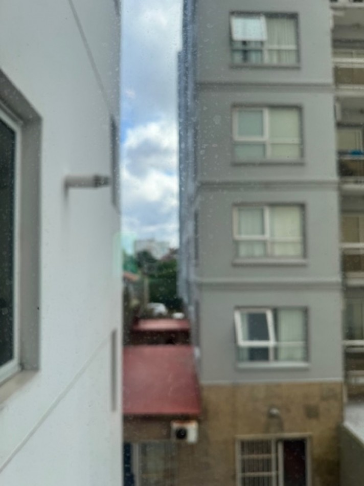 DEPARTAMENTO 3 AMBIENTES EN VENTA  EN  PLAYA  CHICA, MODERNO Y CON VISTA AL  MAR