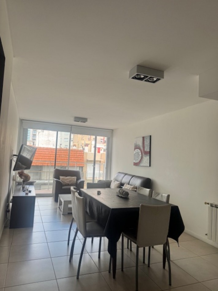 DEPARTAMENTO 3 AMBIENTES EN VENTA  EN  PLAYA  CHICA, MODERNO Y CON VISTA AL  MAR