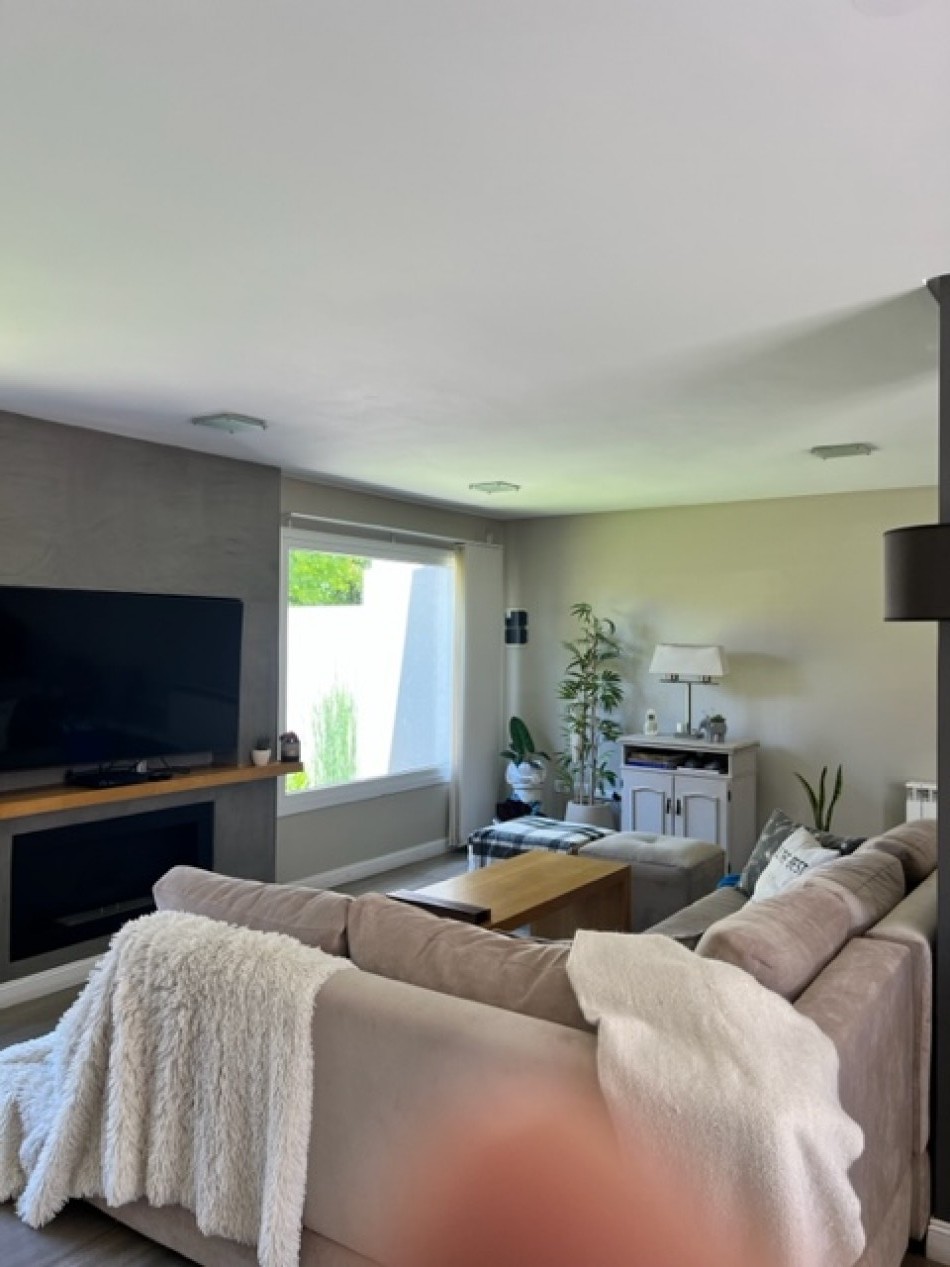 VENTA MAR DEL PLATA, PARQUE LURO !!!!! CASA CORTE MODERNO, MINIMALISTA, 4 AMB. GARAGE PARA 2 AUTOS , PARRILLA Y JARDIN