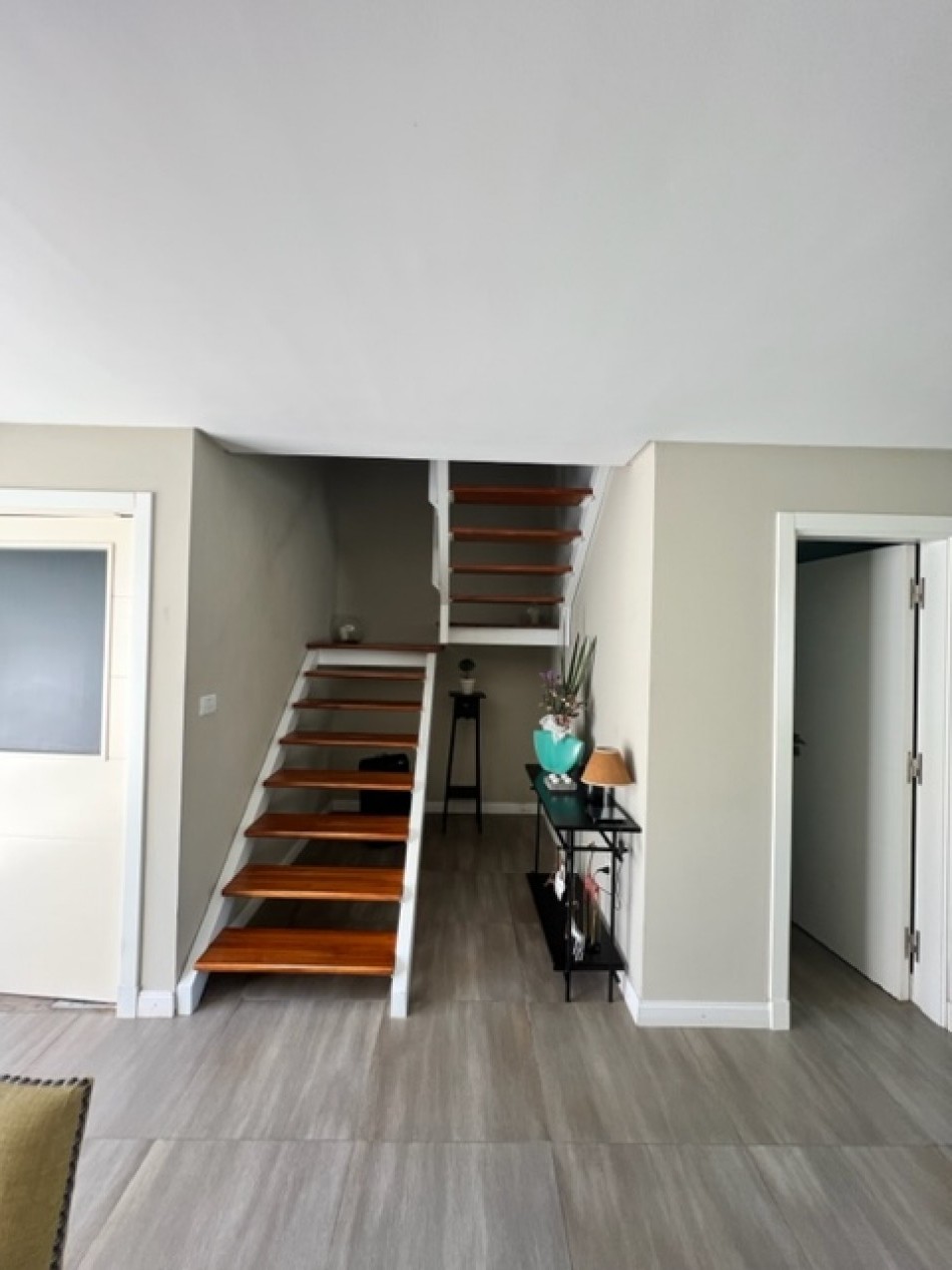 VENTA MAR DEL PLATA, PARQUE LURO !!!!! CASA CORTE MODERNO, MINIMALISTA, 4 AMB. GARAGE PARA 2 AUTOS , PARRILLA Y JARDIN