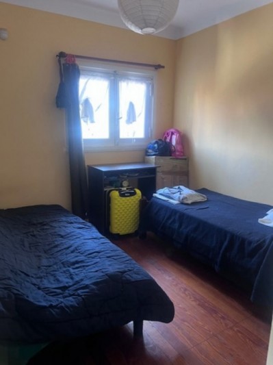 VENTA CHALET ZONA GUEMES, A METROS DEL SHOPPING, CHALET TIPICO MDP, 3 amb. mas dependencias dobles con baño, garaje y patio