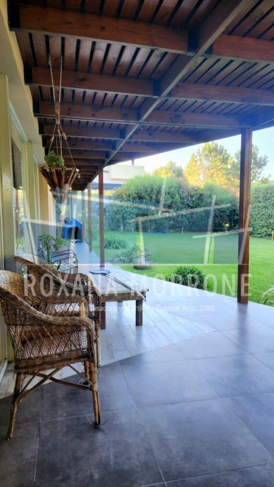 VENTA IMPACTANTE CHALET EN  RUMENCO, LOS CEIBOS NORTE, EMPLAZADO EN LOTE DE PRIVILEGIO